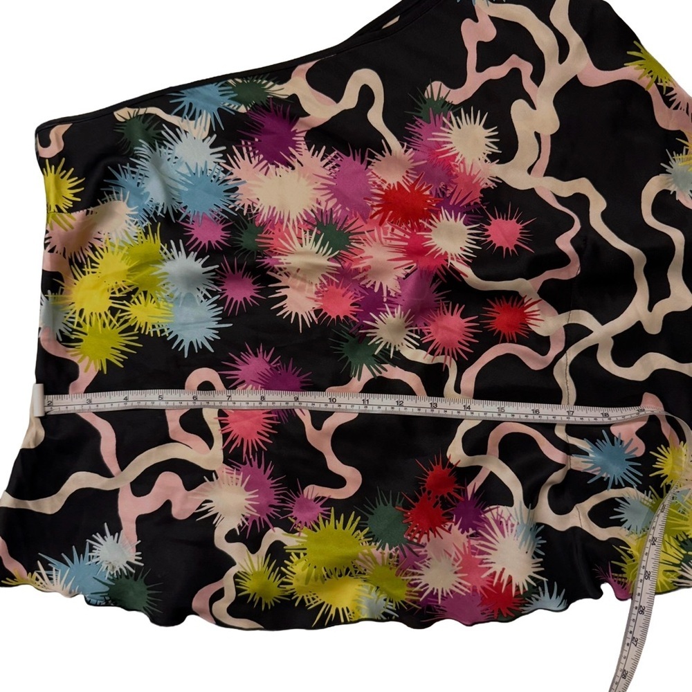 Trina Turk One Shoulder Silk Starburst Print Top M ✨ - Picture 10 of 12